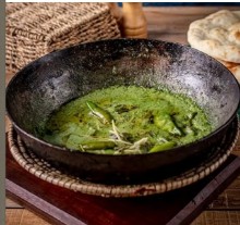 Picture of Chicken green handi (full)