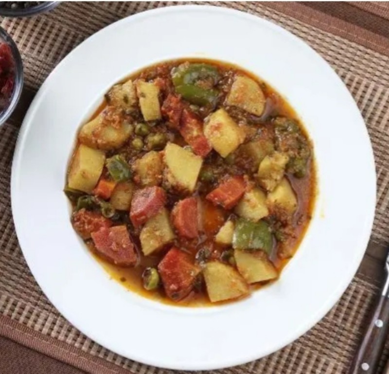 Picture of Vegetable handi half